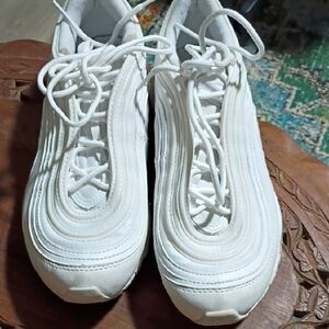 Nike Air Max 97 White And Silver Youth/Kids Size 6.5Y Athletic Shoes